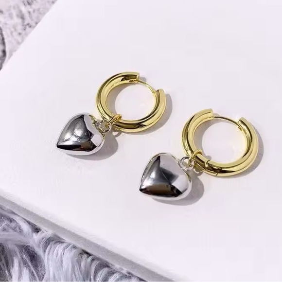 Giulia -Mixed Color Gold And Silver Heart Minimalist Hoop Earrings.Heart Pendant - Picture 8 of 12